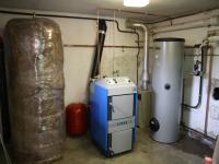 Atmos 22kW kazán + Reflex bojler + puffer tartály házi szigeteléssel