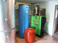 B-Sttel 28kW kazán + Reflex bojler +  magyar puffer házi szigeteléssel